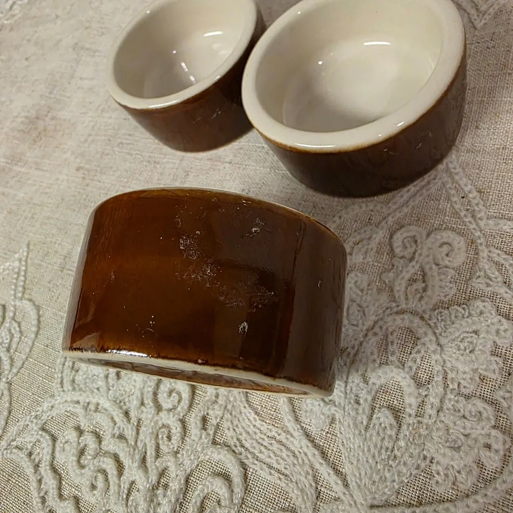 Hull Pottery 2.5